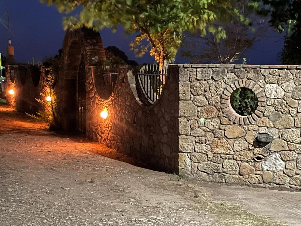 Mama'S Sunshine Garden Villa Agios Ilias  Bagian luar foto